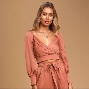Lulu’s | NWT Completely Into You Rusty Rose Satin Faux Wrap V-Neck Crop Top